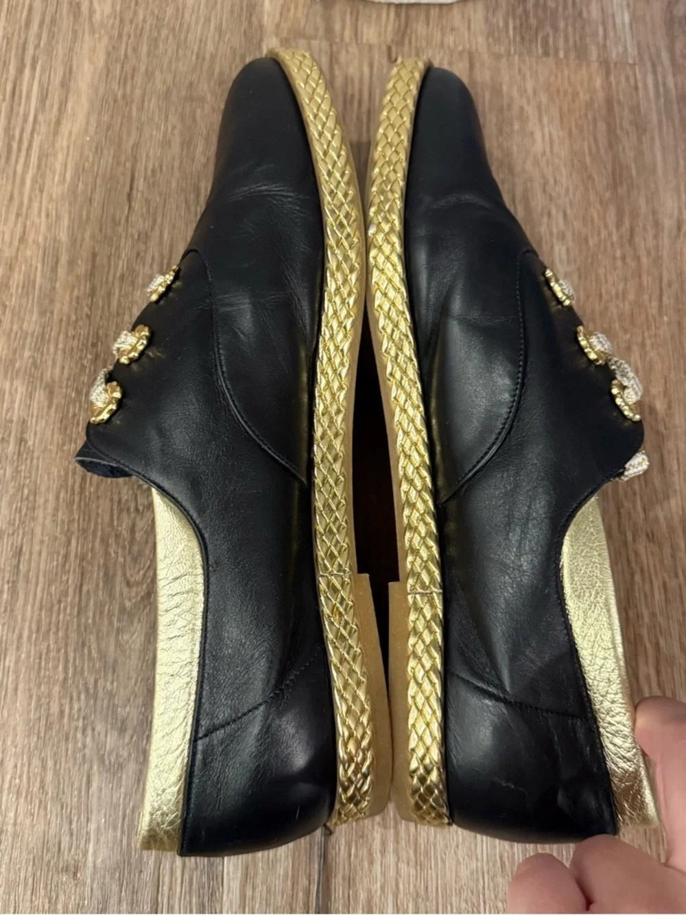 Bally Jallut Oxfords Espadrilles Tennis Shoes Size 11 Gold Flowers Black Leather